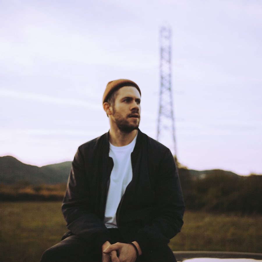 Nouvel EP et nouveau clip pour Thomas Kahn !